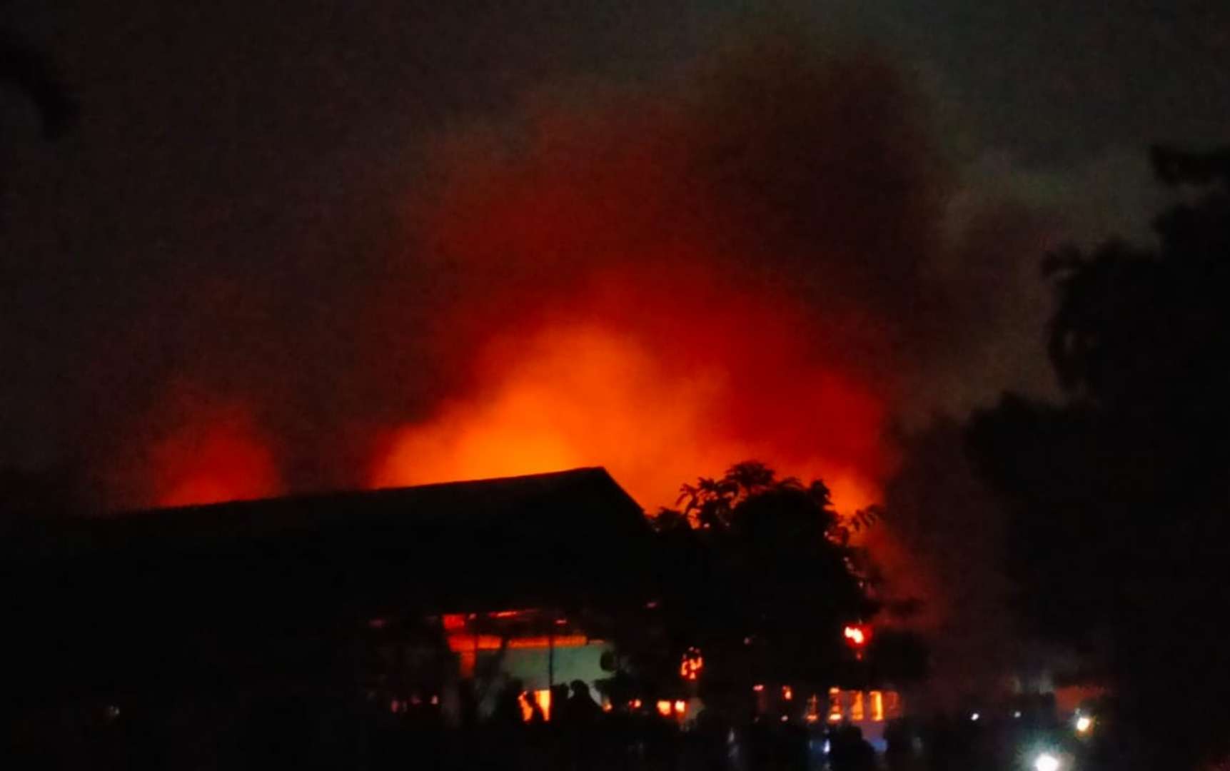  নকশালবাড়িতে ভয়াবহ অগ্নিকাণ্ডের ঘটনায় চাঞ্চল্য